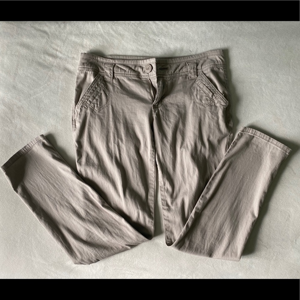 Jolt Khakis